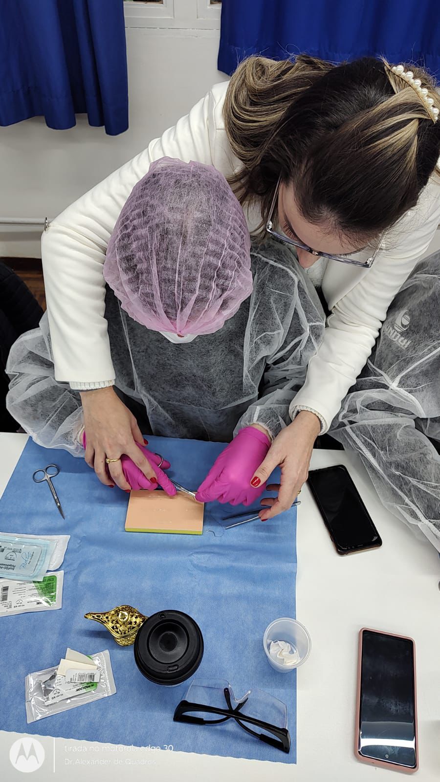 Galeria Curso Habilitação em Sutura Simples para enfermeiros